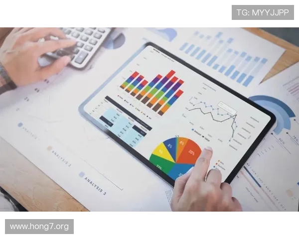 球探比分网为足球爱好者提供全面的比赛比分、赛程和战绩查询服务